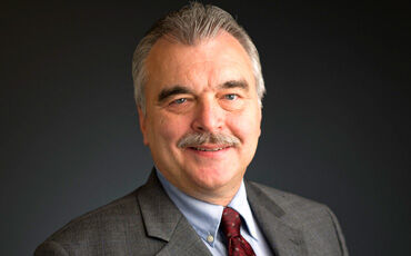 Lon Sprecher