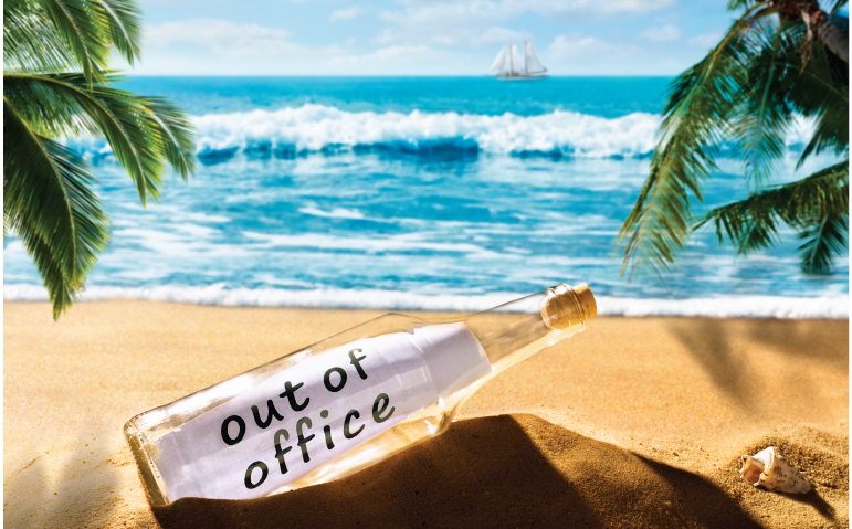Feature Holidaytimeoff Panel