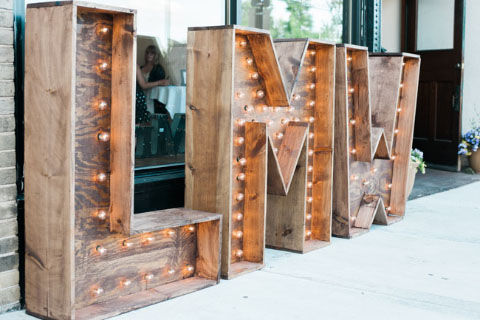 Wedding Blog Celebrates 1st Anniversary