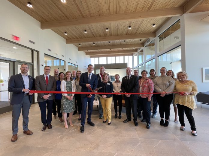 Capitol Bank Sun Prairie Chamber ribbon cutting ceremony