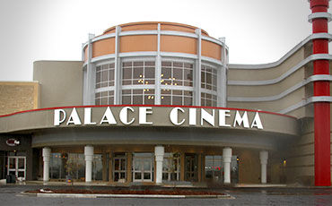 The new Marcus Palace Cinema in Sun Prairie features 12 auditoriums and a variety of on-site dining options.