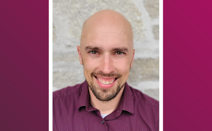 0821 Editorialcontent Exec Profile