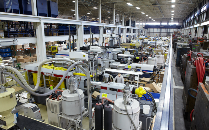 1021_EditorialContent_Manufacturing feature-16