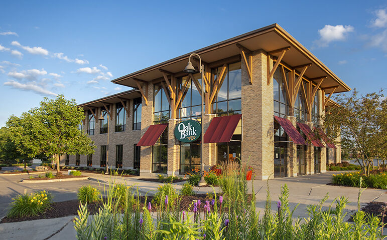 Feature-Oak Bank-6051-771x479.jpg