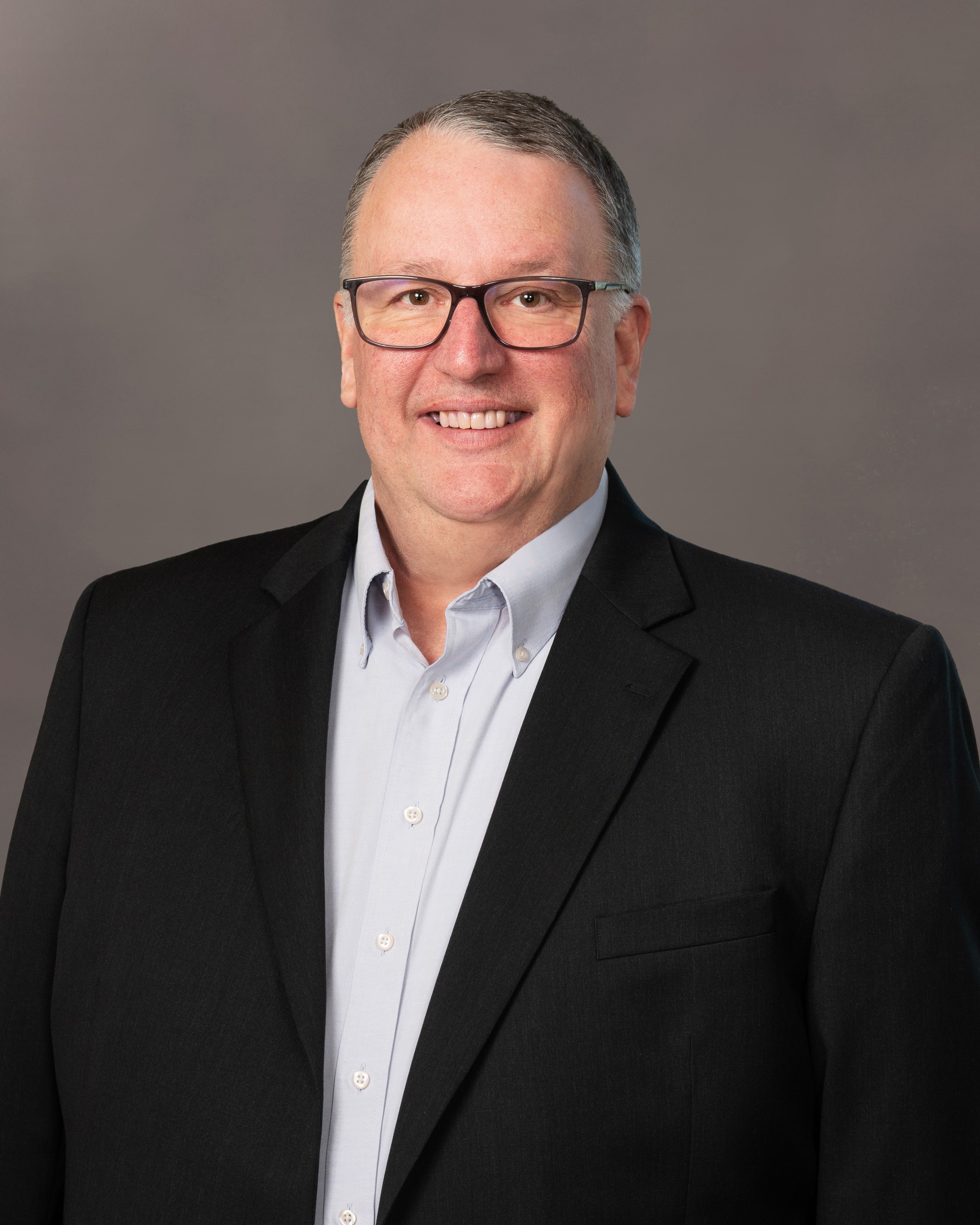 Shawn Barry, retail manager for Starion Bank's Wisconsin market
