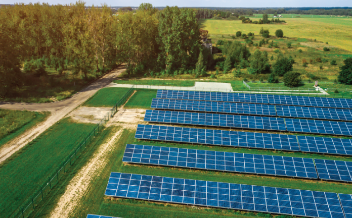 4 26 Ezine Solar Farm Panel