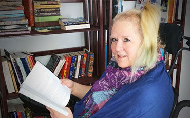 Local entrepreneur Zanne Gray’s contributions to the business community have been lauded by her fellow business owners, and now some of them are pitching in to help Gray cope with a rare and debilitating disease.