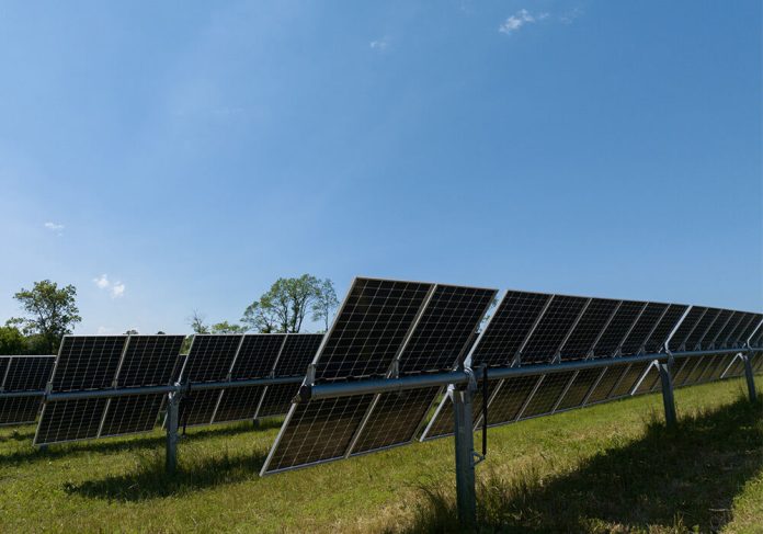 MGE's new Darien Solar Energy Center will provide carbon-free energy.