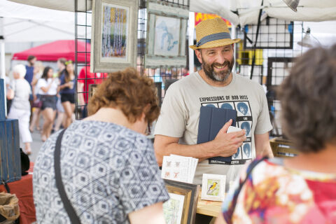 Downtown Madison hosts the Madison Night. Market off State Street in Madison, Wisconsin on June 14, 2018. Beth Skogen Photography - www.bethskogen.com
