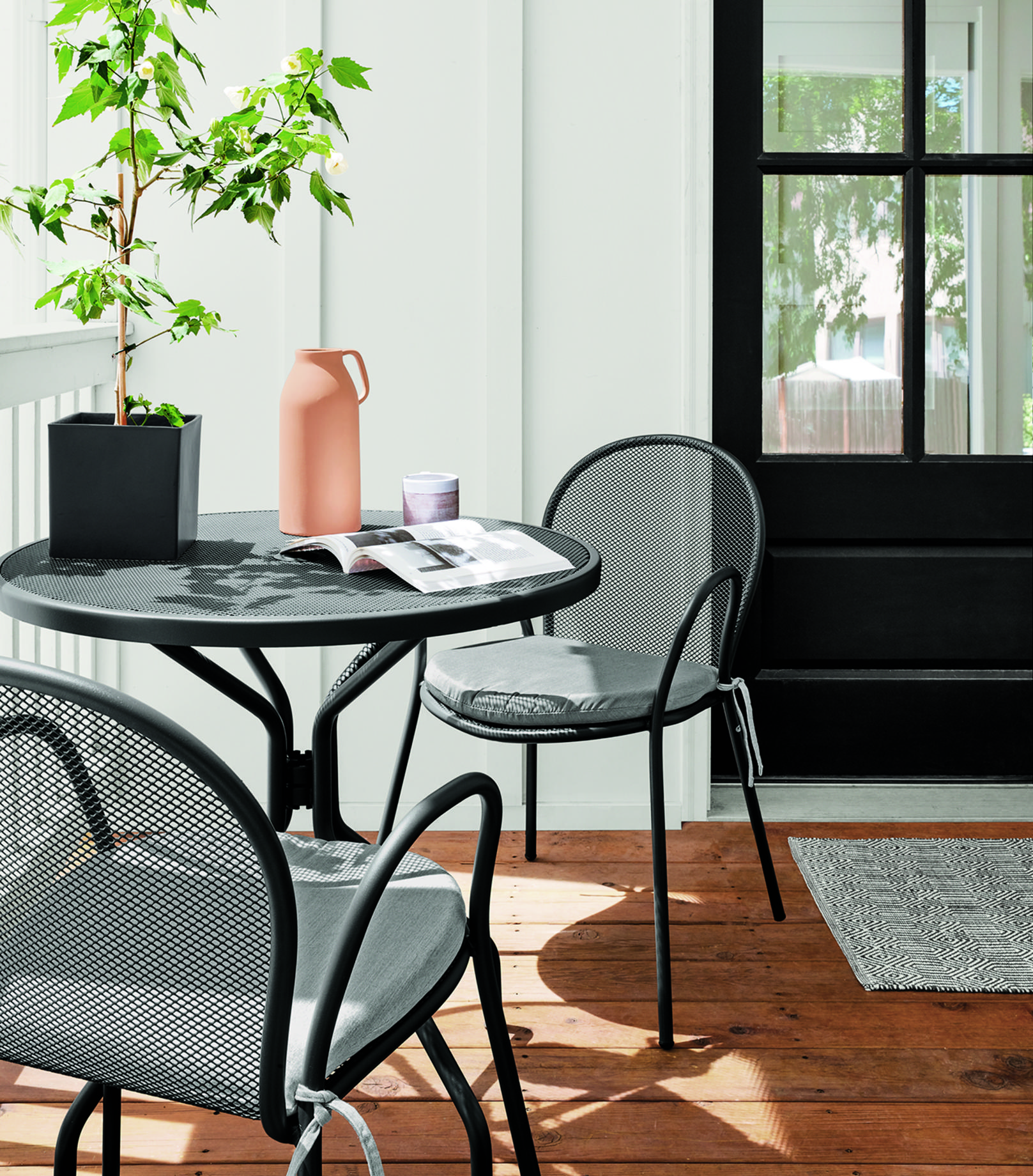 Outdoor-friendly seating.
