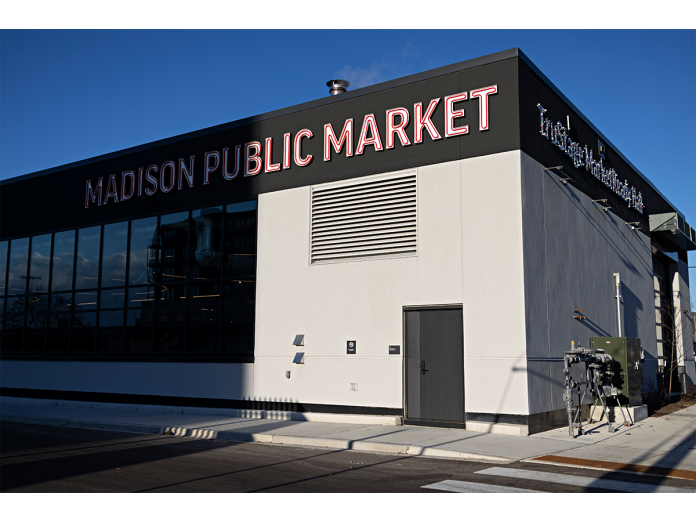 FEB26_Feature2_Gallery_MadisonPublicMarket_02.png