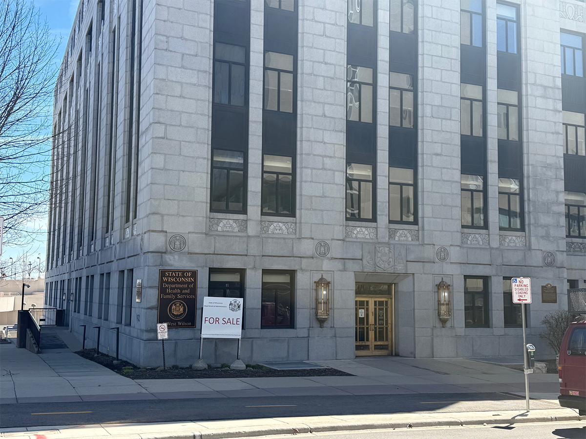 APR26_ArtDecoBuilding_02.png