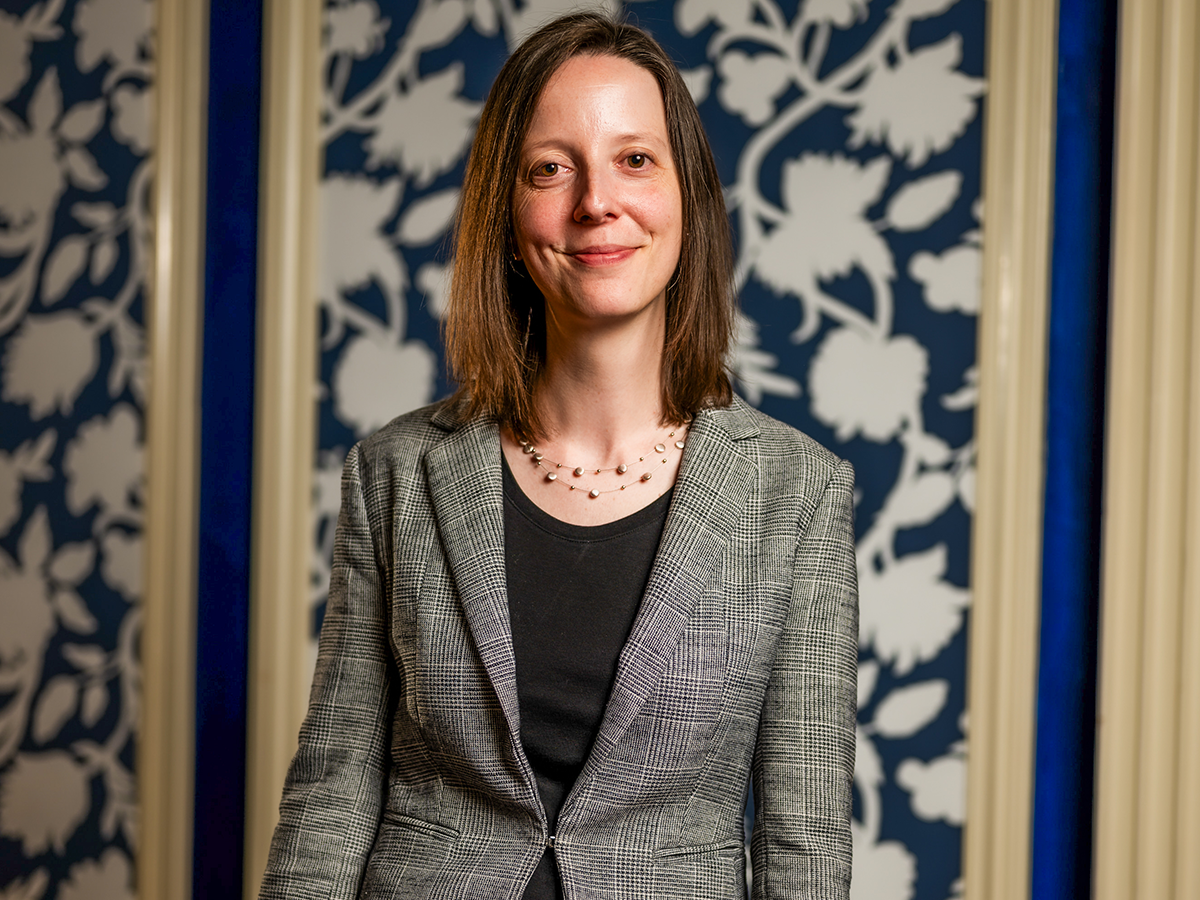Julia Potter_1200x900.png