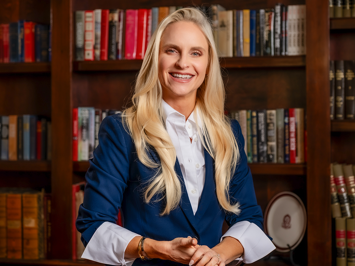 Leah Linscheid_1200x900.png
