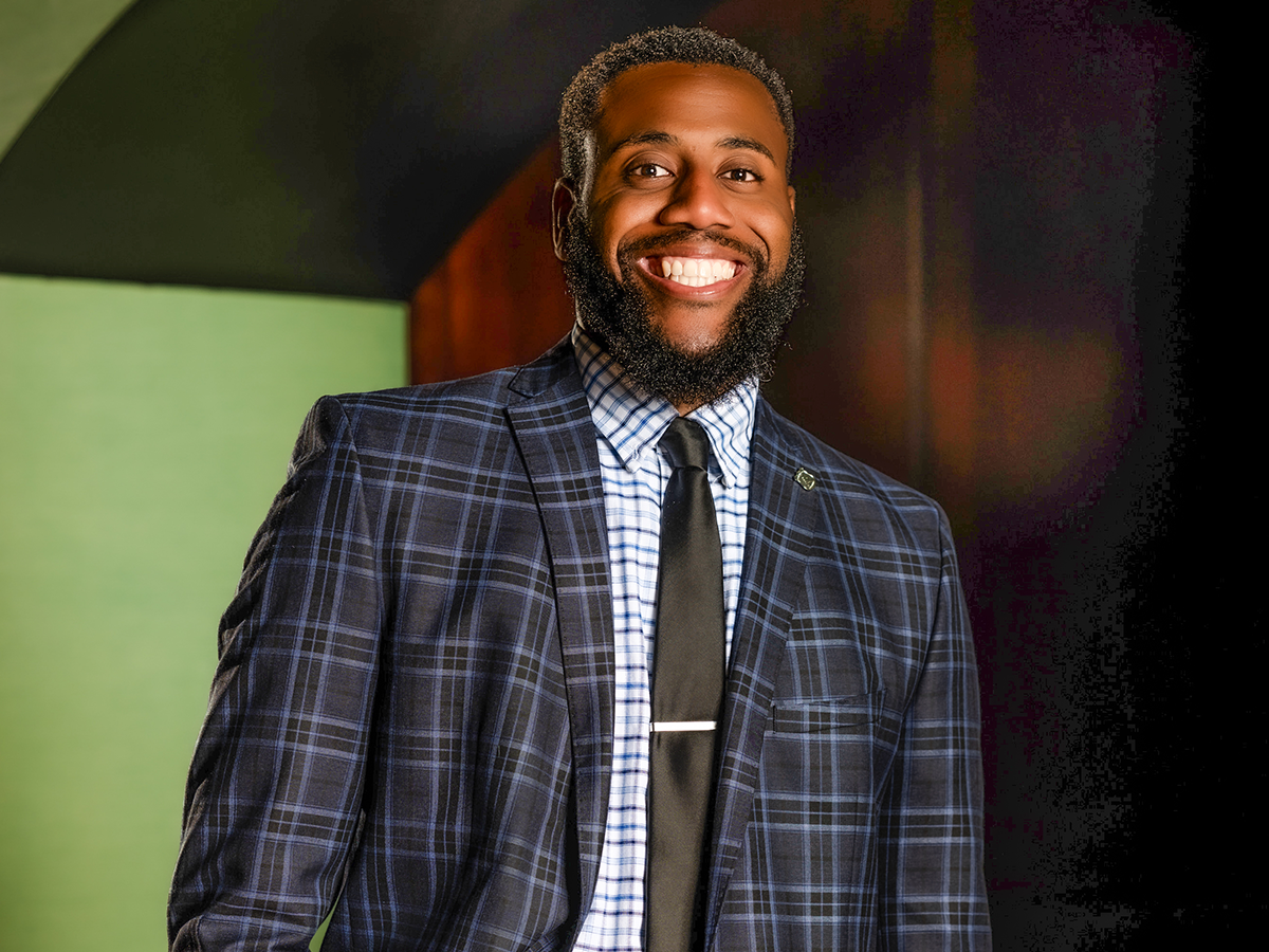Jonathan Yancy_1200x900.png