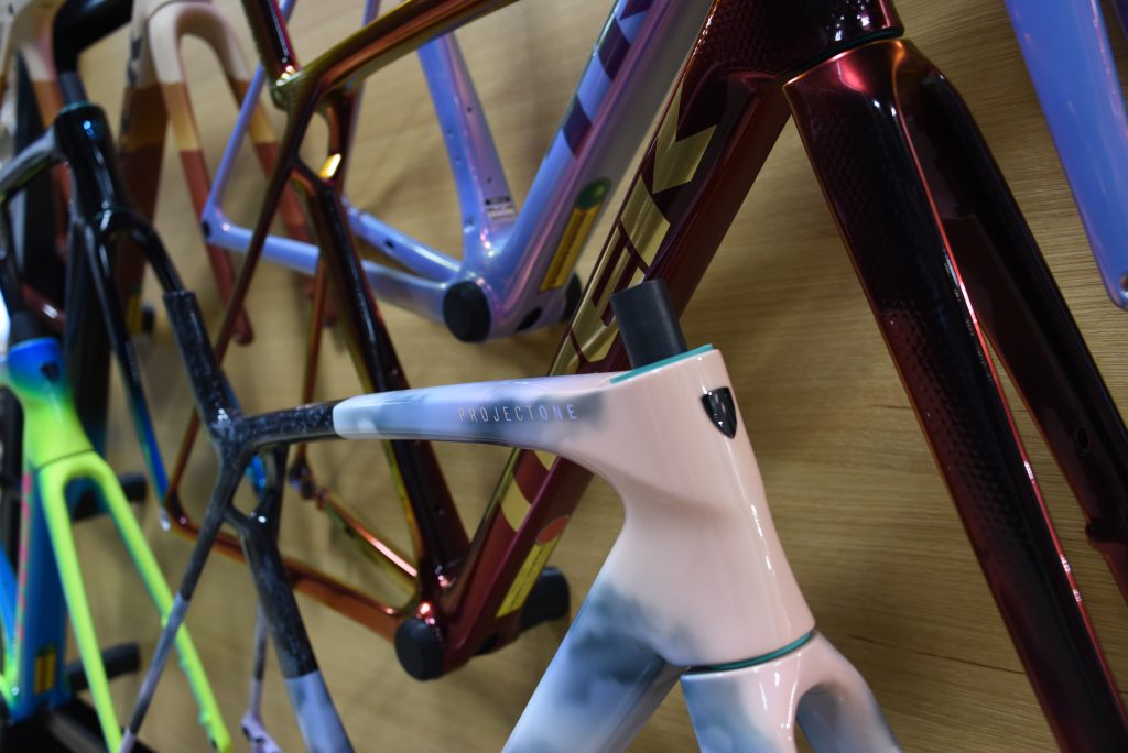 A white Trek bike
